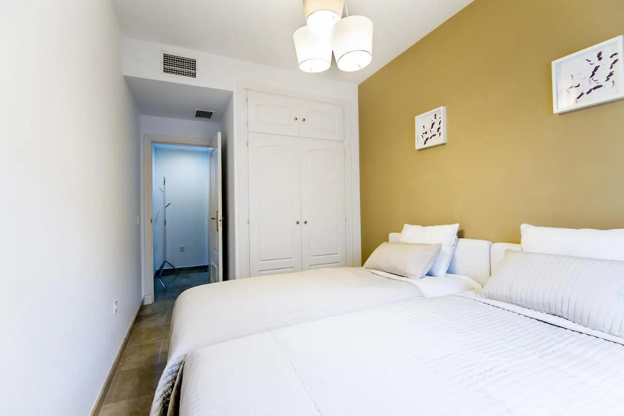 2054-Amazing Apt On Beach Apartment Manilva Spain
