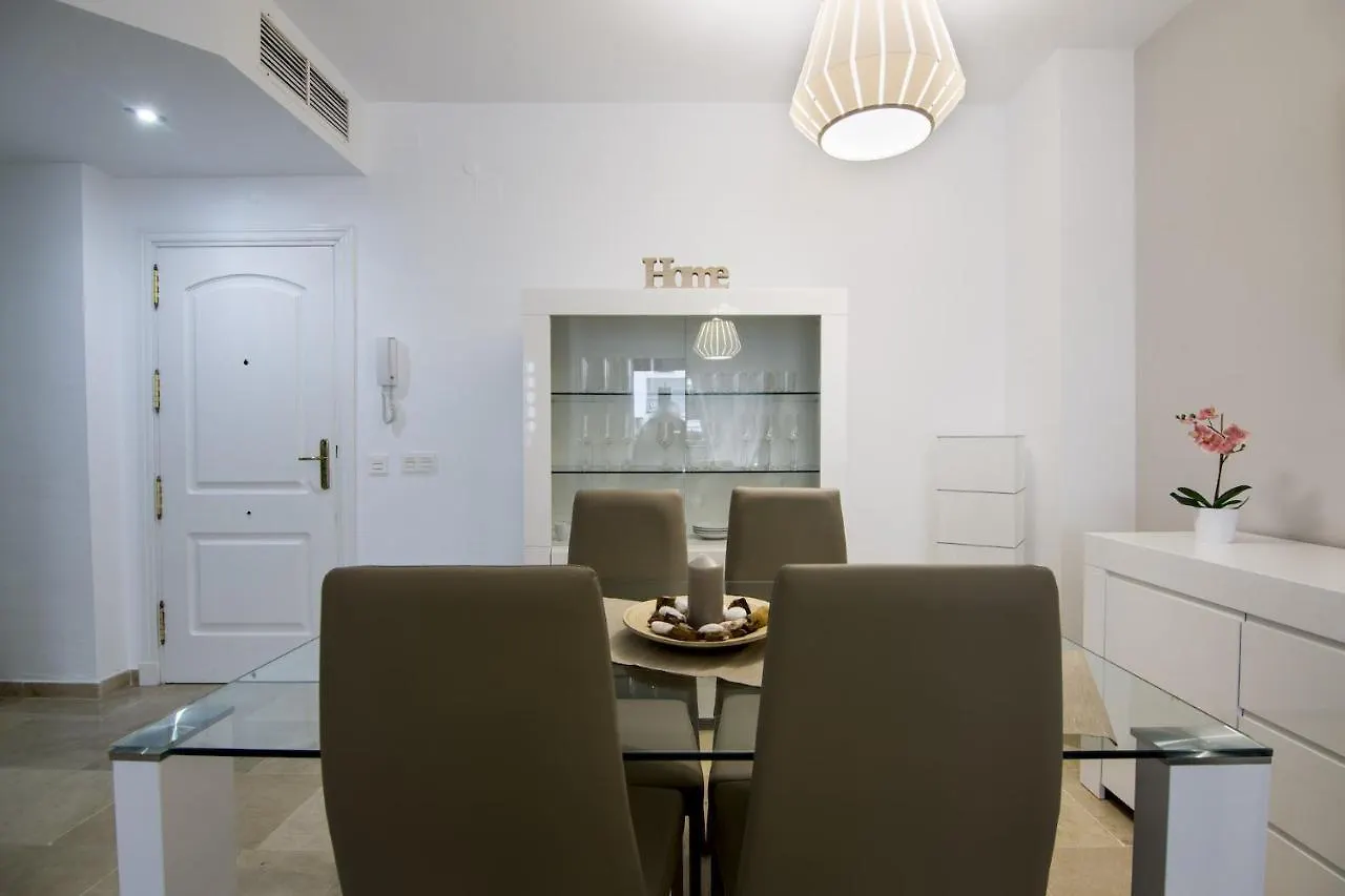 דירות מנילבה 2054-Amazing Apt On Beach 0*,