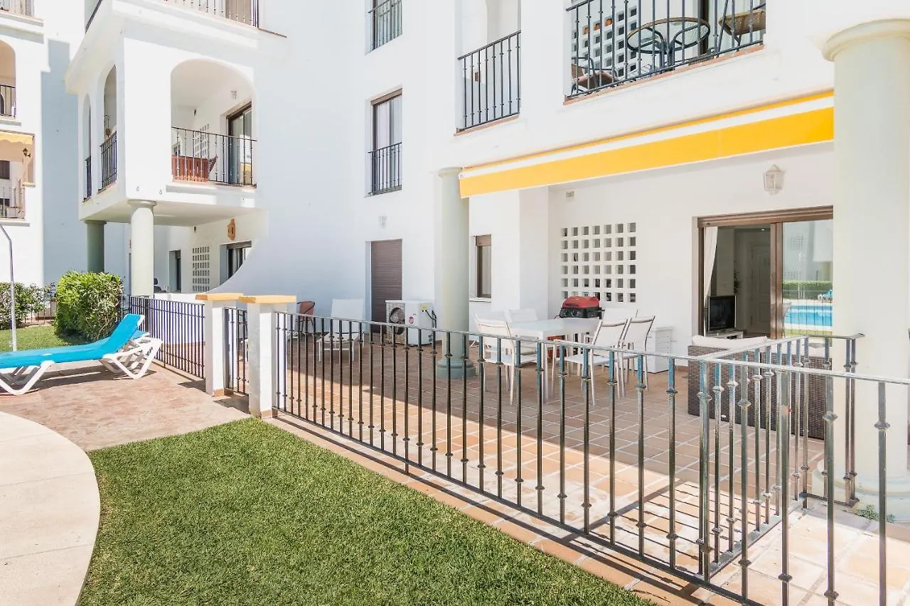 2054-Amazing Apt On Beach Apartment Manilva 0*,