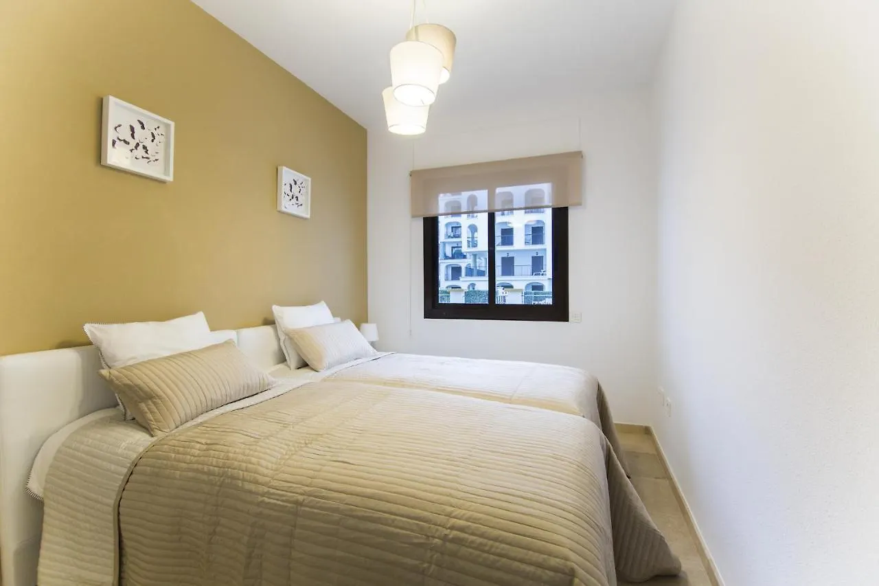 2054-Amazing Apt On Beach Daire Manilva İspanya