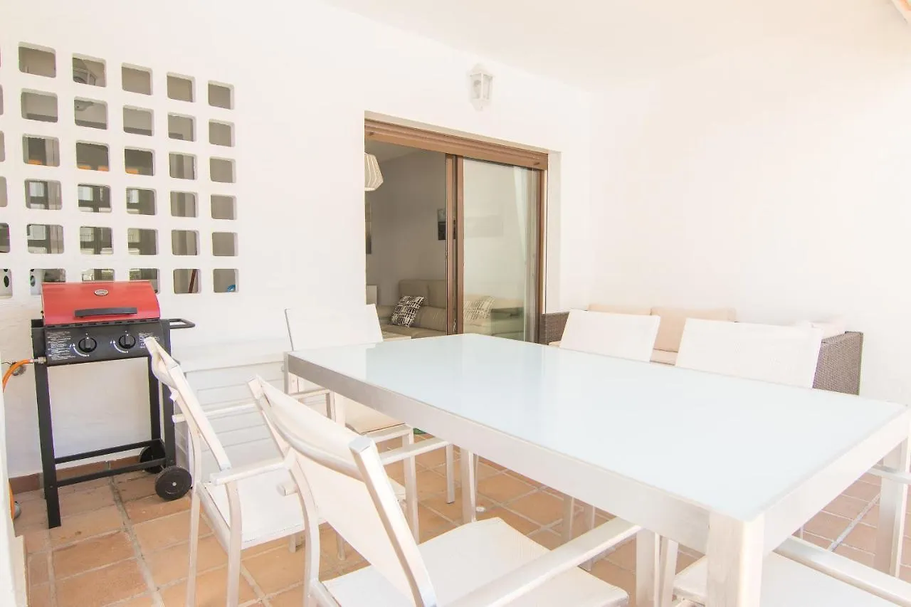 2054-Amazing Apt On Beach Daire Manilva
