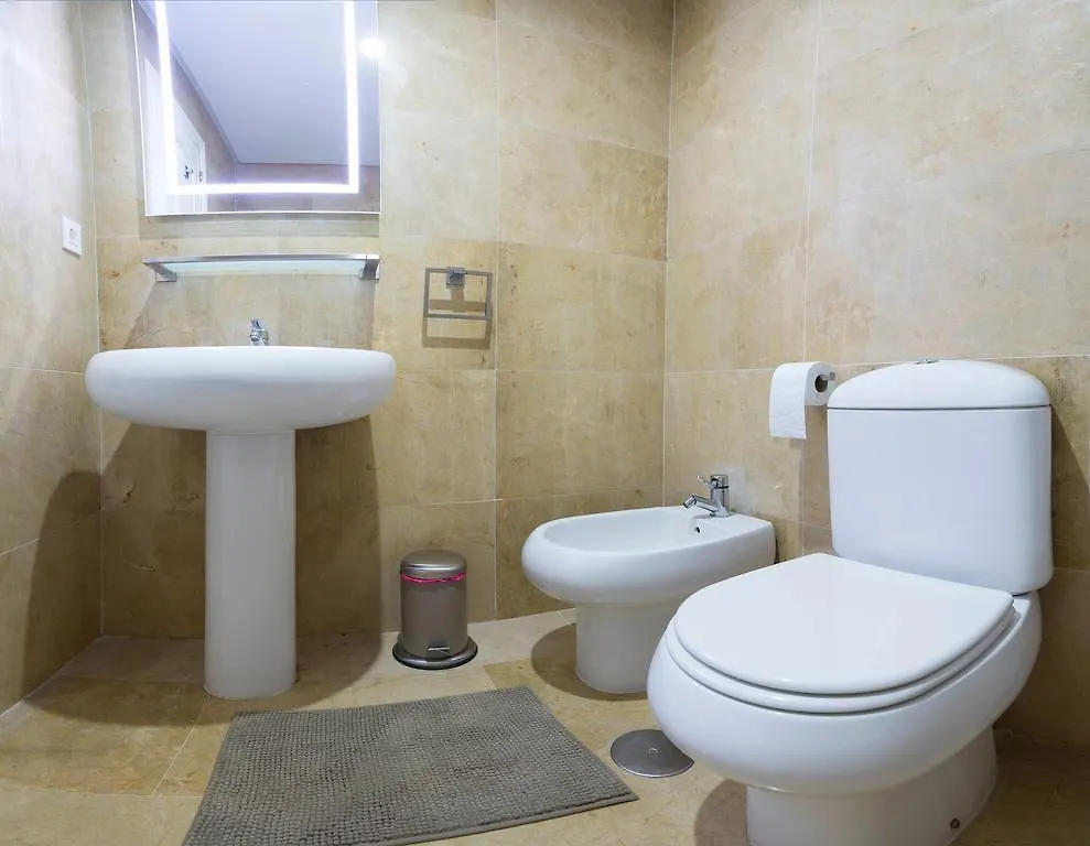2054-Amazing Apt On Beach Daire Manilva